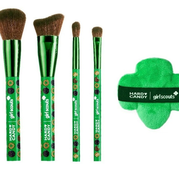 Hard Candy Girl Scouts Limited Edition Bake & Blend Brush Set - Picture 2 of 6